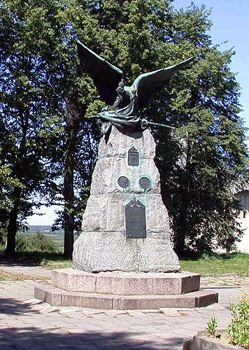 Монумент в честь освобождения Вязьмы в октябре 1812 года, взято с сайта nasledie.admin-smolensk.ru